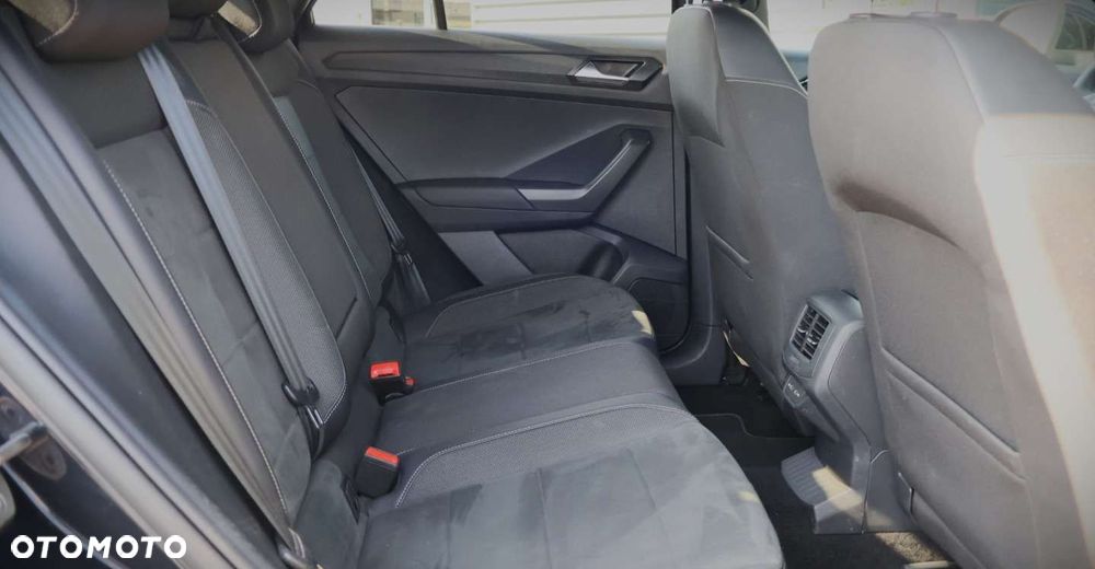 Volkswagen T-Roc 1.5 TSI OPF DSG R-Line - 18