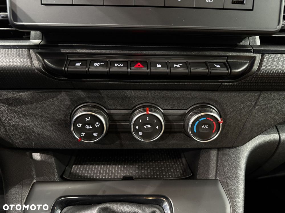 Nissan Townstar - 19