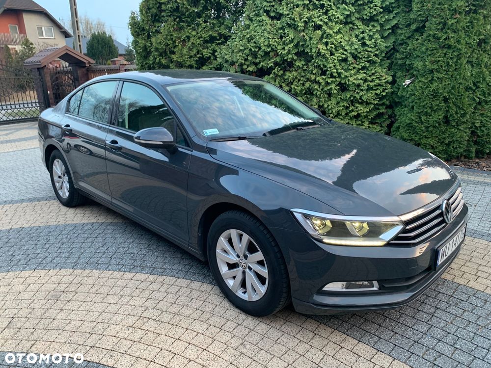 Volkswagen Passat 1.6 TDI BMT City - 28