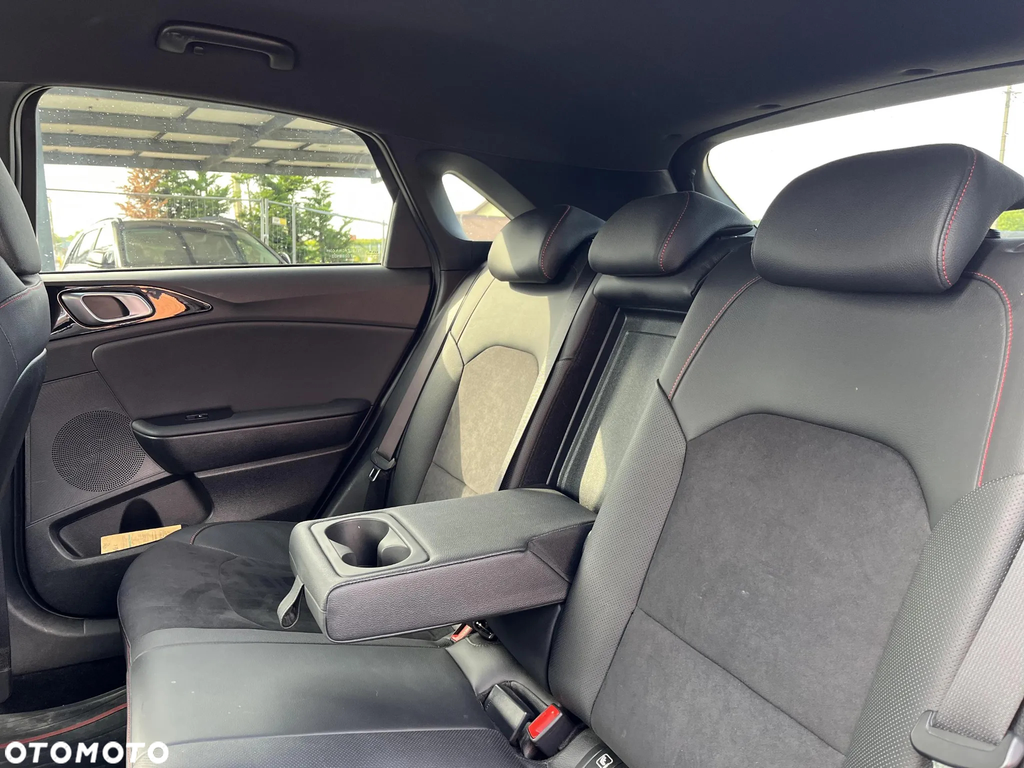 Kia Ceed 1.6 T-GDI GT DCT - 16
