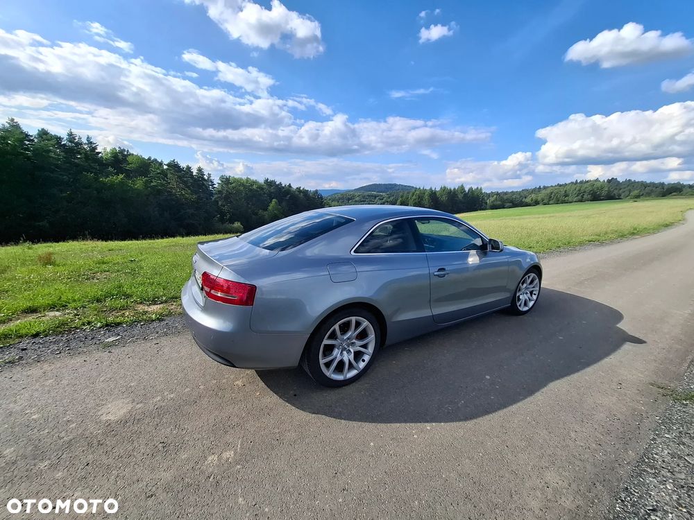 Audi A5 ver-2-0-tfsi-quattro-s-tronic - 2
