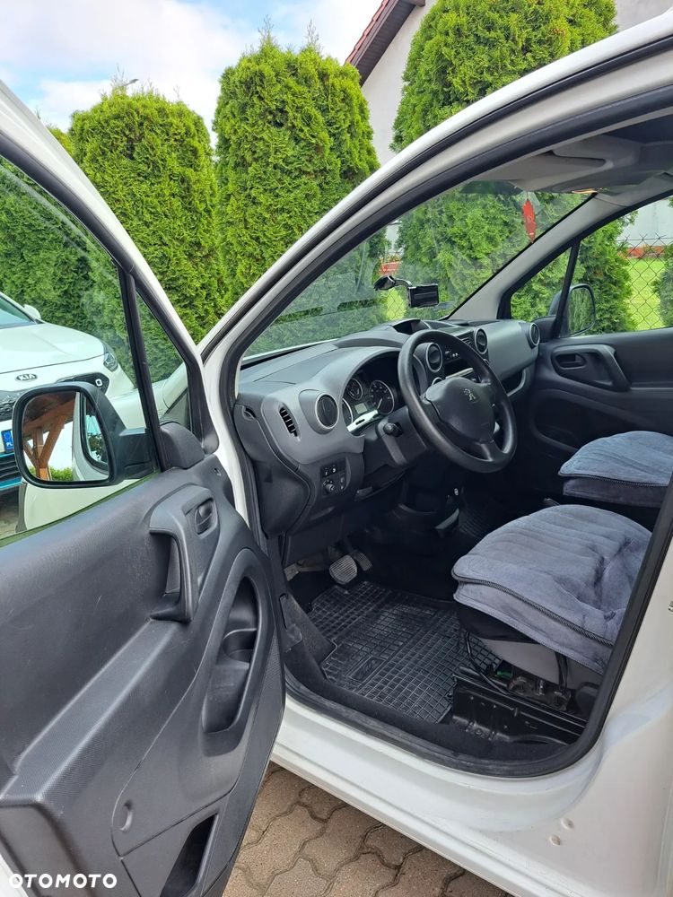 Peugeot Partner - 25
