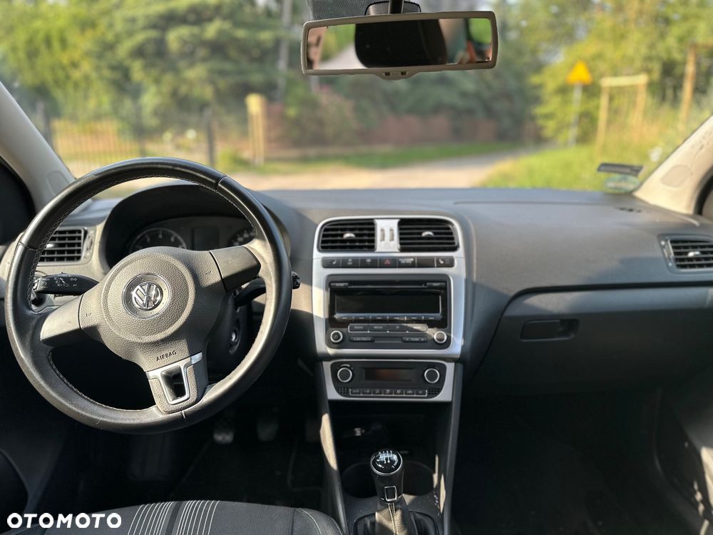 Volkswagen Polo - 9
