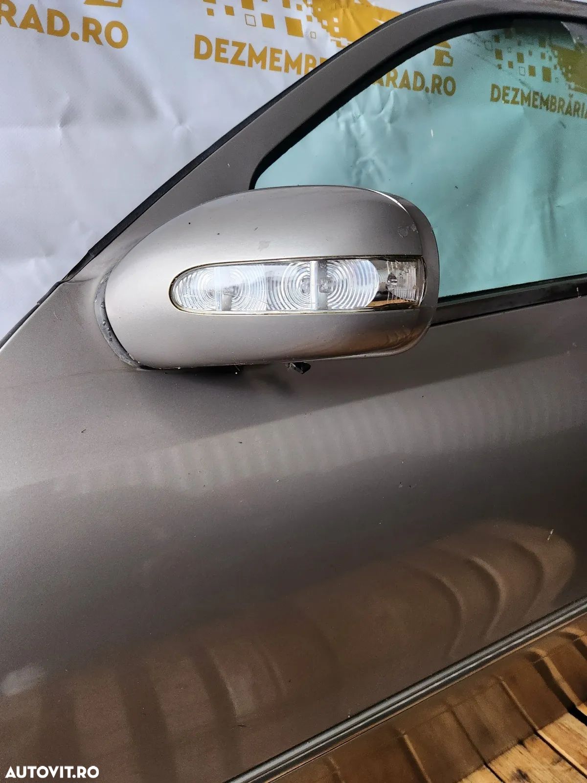 Oglinda Stanga Mercedes E Class W211 Volan Stanga Europa - Dezmembrari Arad - 1
