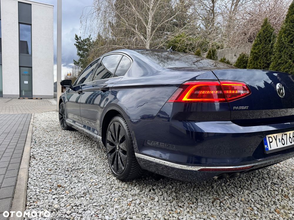 Volkswagen Passat - 7