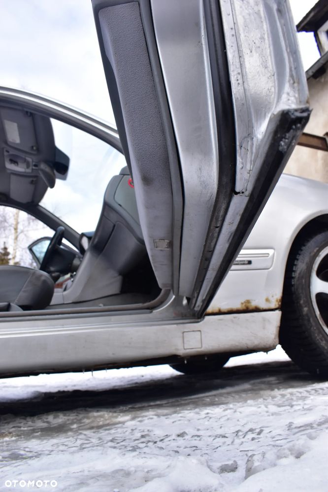 Mercedes-Benz Klasa E - 9