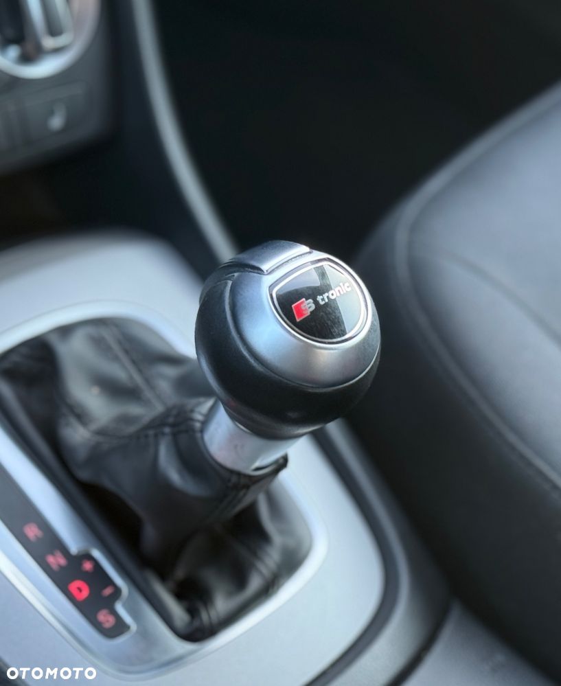 Audi Q3 2.0 TDI Quattro S tronic - 28