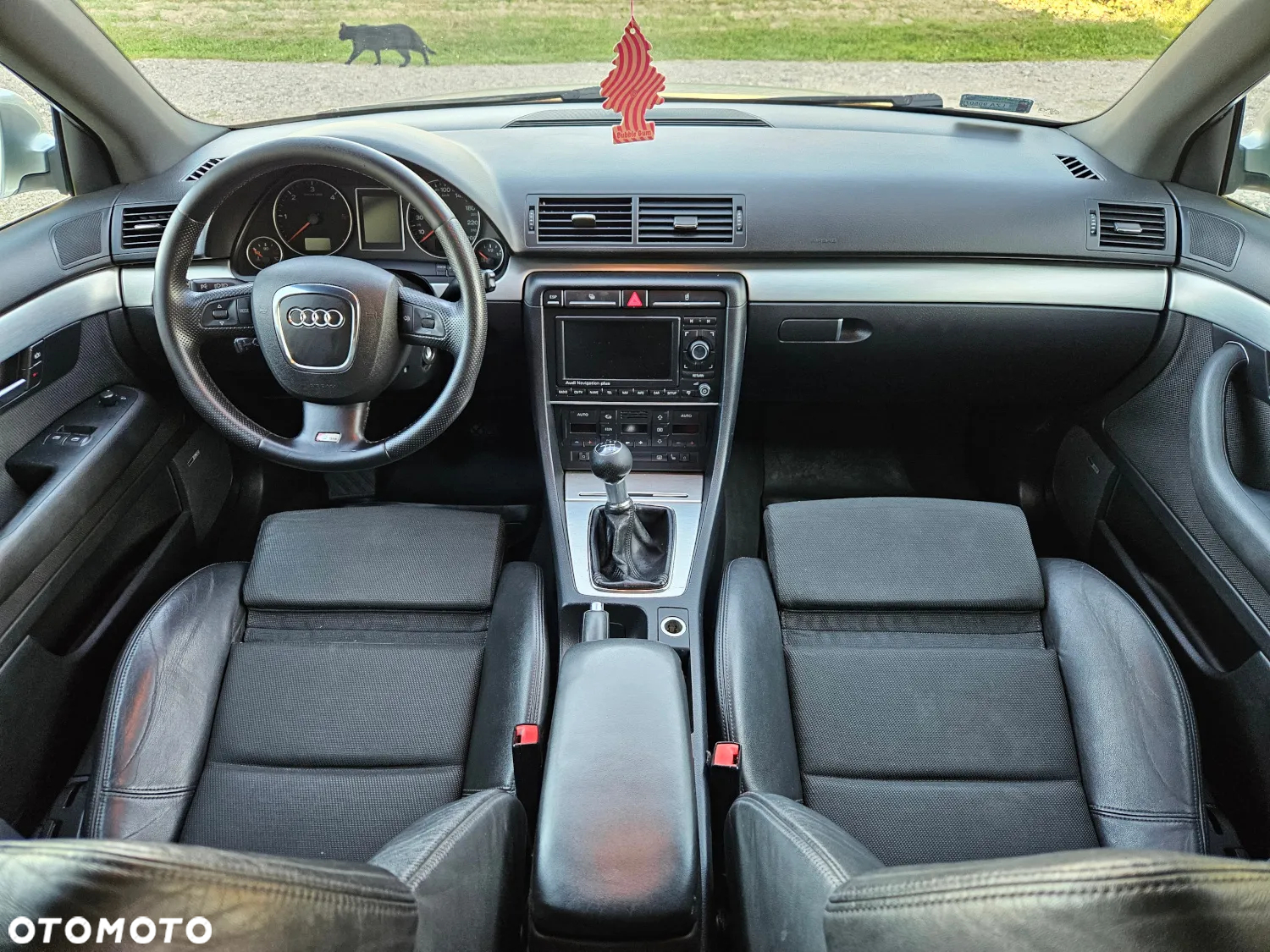 Audi A4 Avant 2.0 TDI - 7