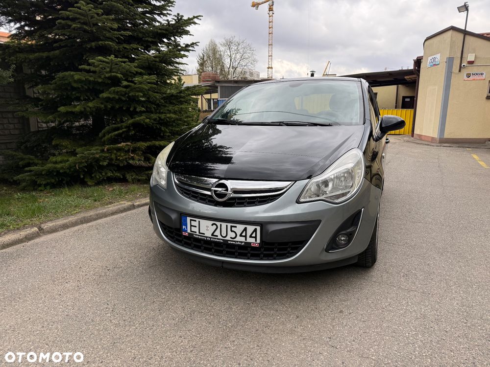 Opel Corsa 1.4 16V Satellite - 2