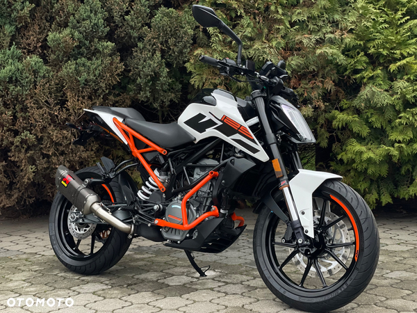 KTM Duke