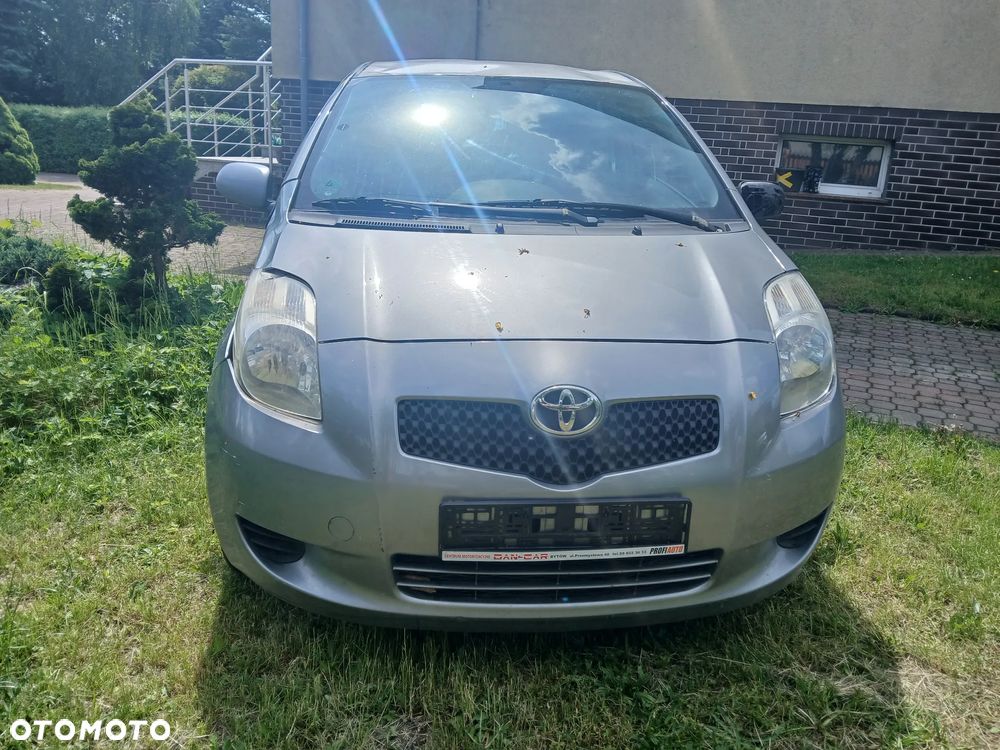 Toyota Yaris 1.0 VVT-i Luna - 10