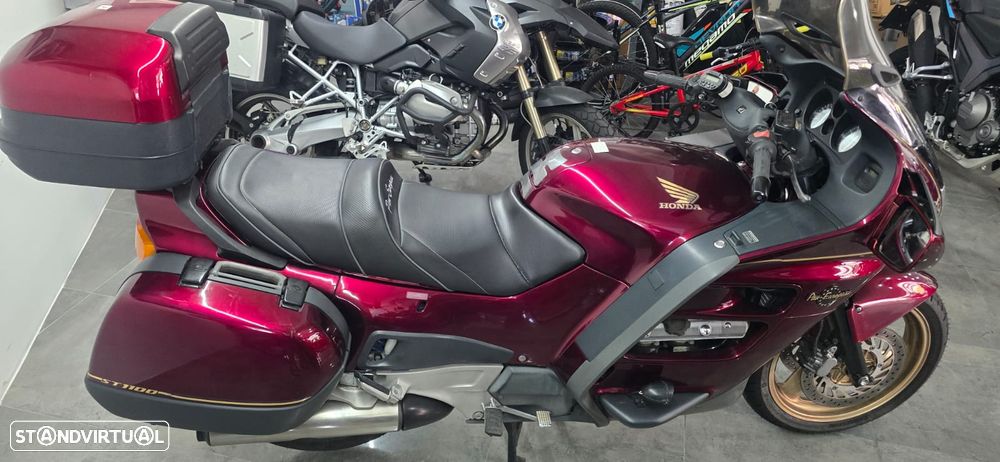 Honda Pan European - 7