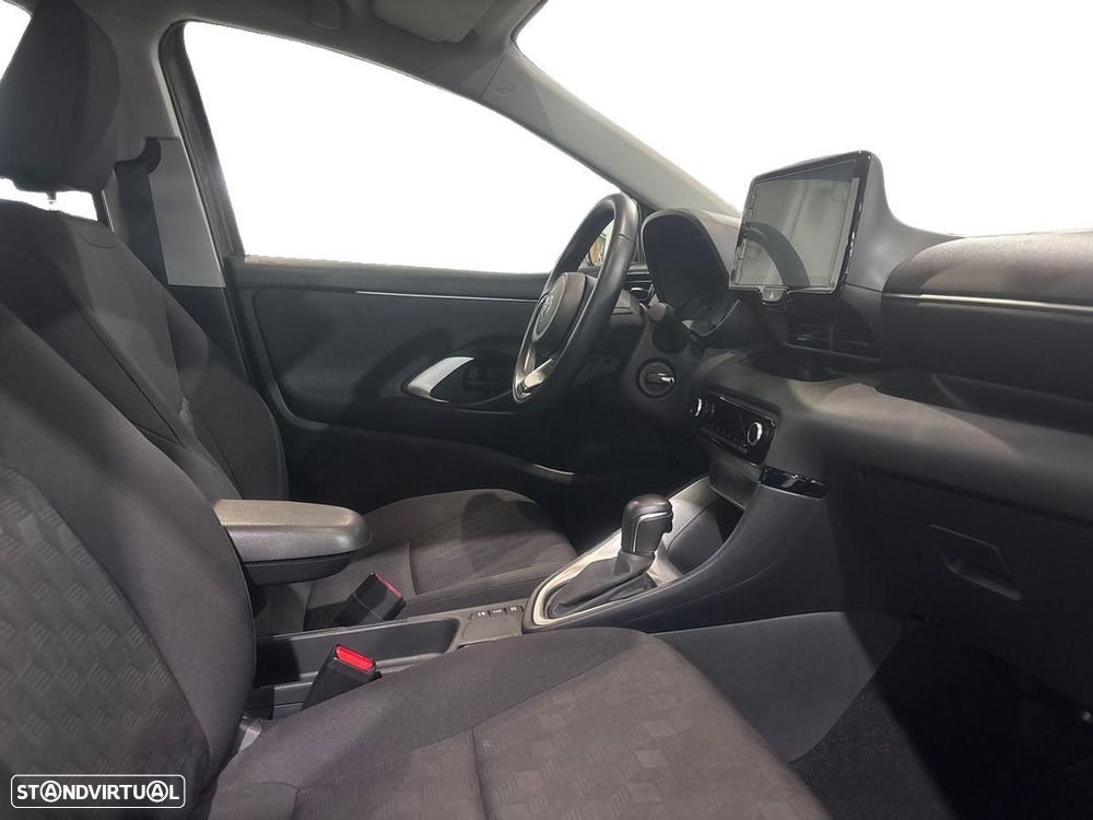 Toyota Yaris 1.5 HDF Comfort Plus - 7