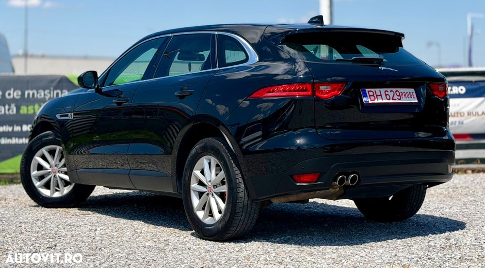Jaguar F-Pace - 21