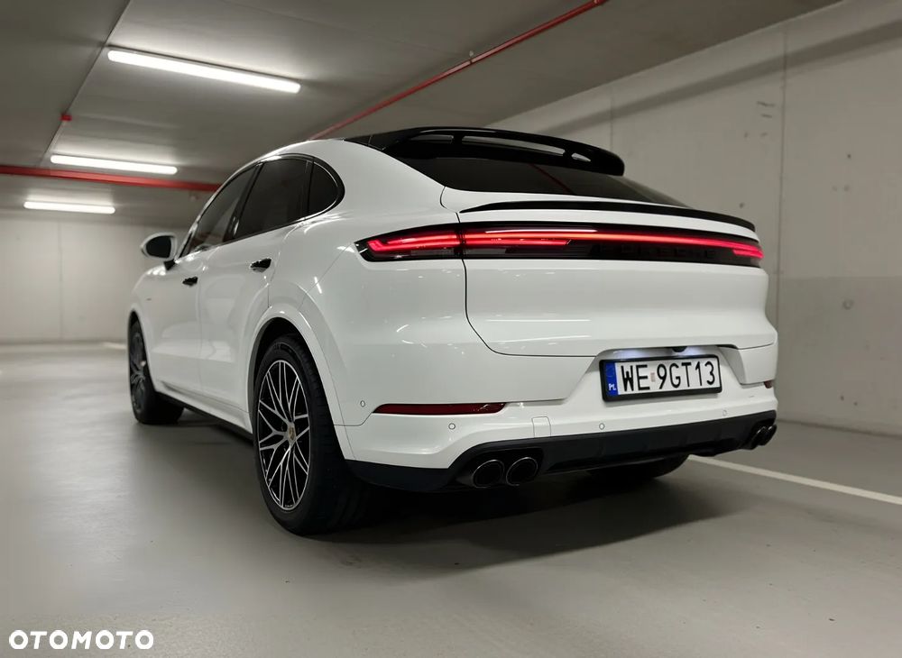 Porsche Cayenne E-Hybrid PHEV - 3