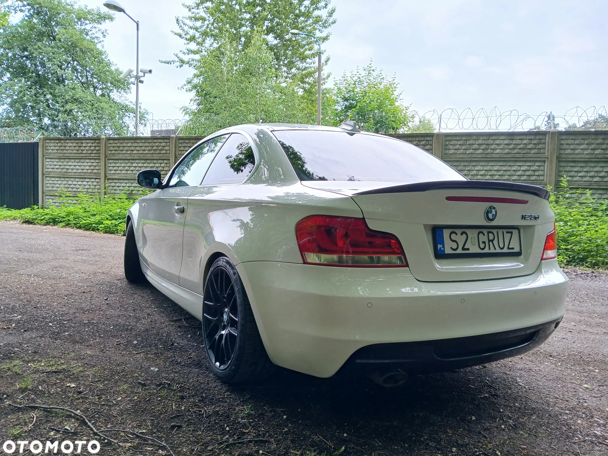 BMW Seria 1 123d - 5