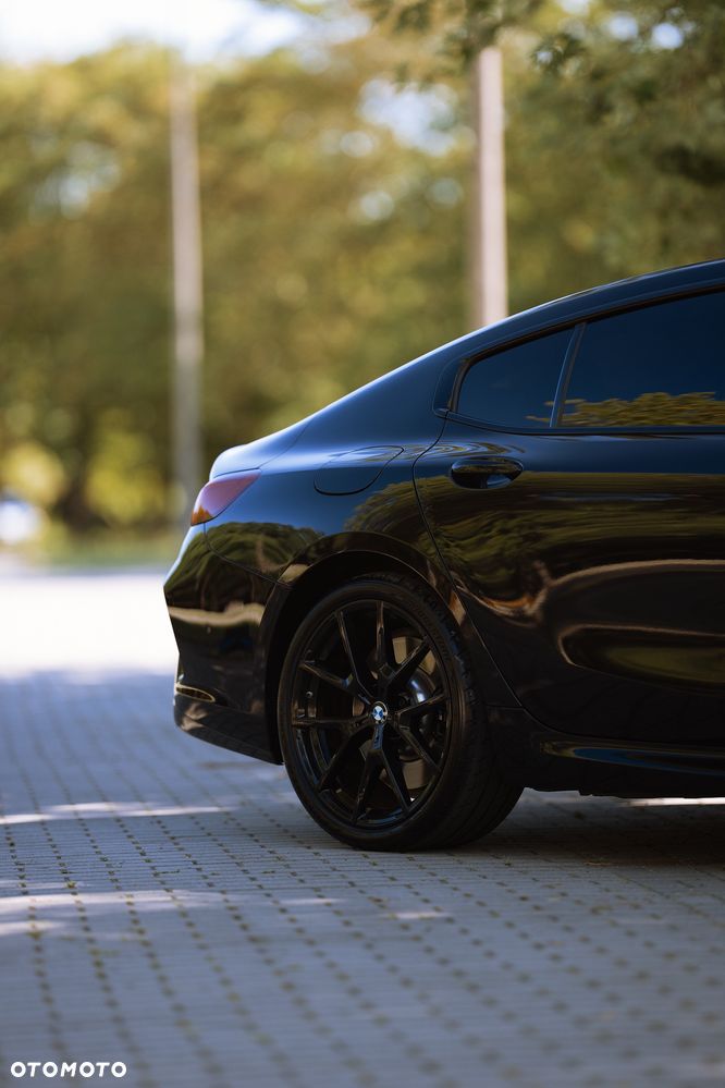 BMW Seria 8 - 9