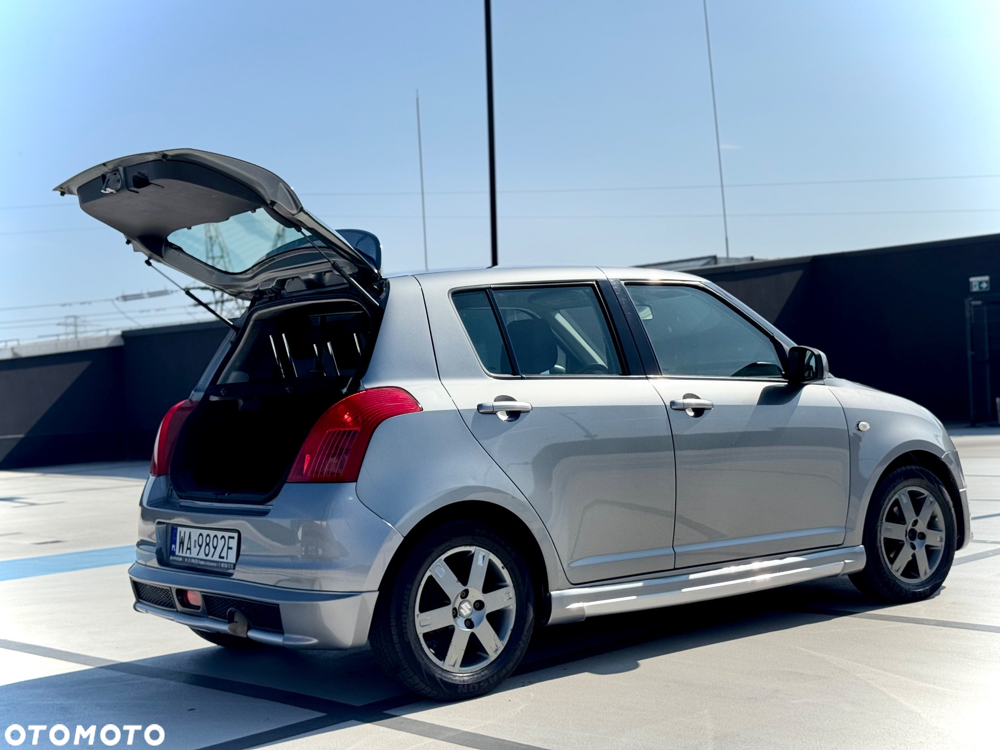 Suzuki Swift 1.3 GLX / Comfort - 24