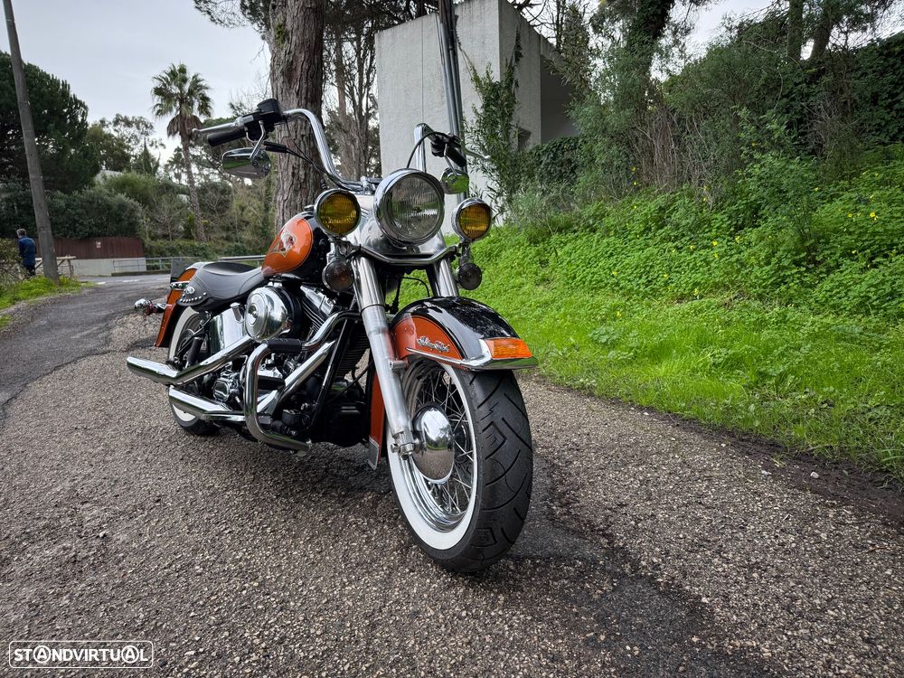 Harley-Davidson Heritage Softail - 24