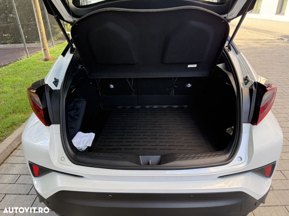 Toyota C-HR - 7
