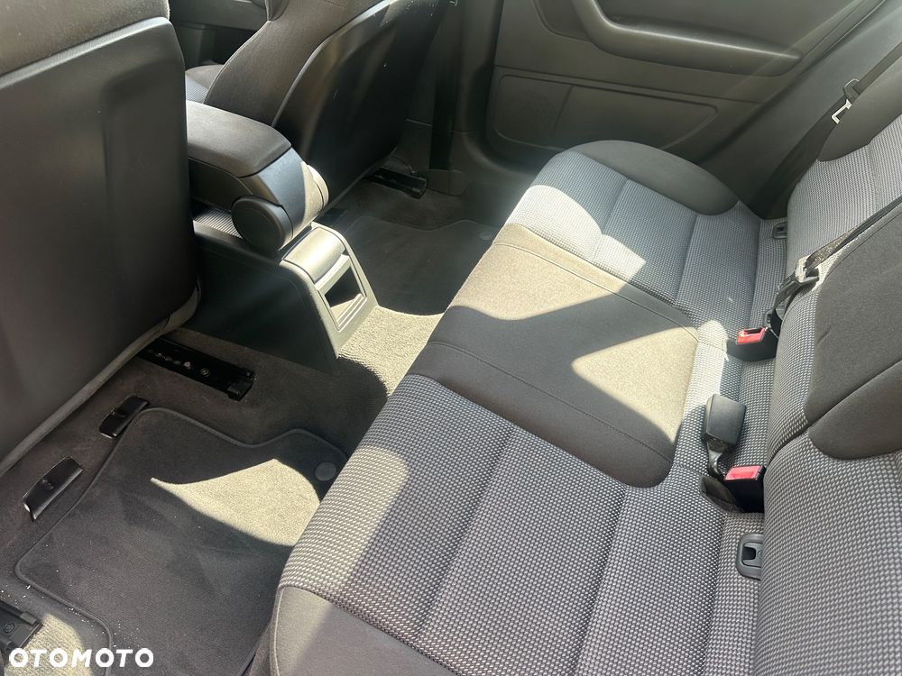 Audi A3 Sportback 2.0 TDI DPF Quattro Ambition - 14