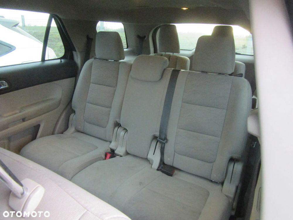 Ford Explorer V 2013 KLAPA BAGAŻNIKA - 10