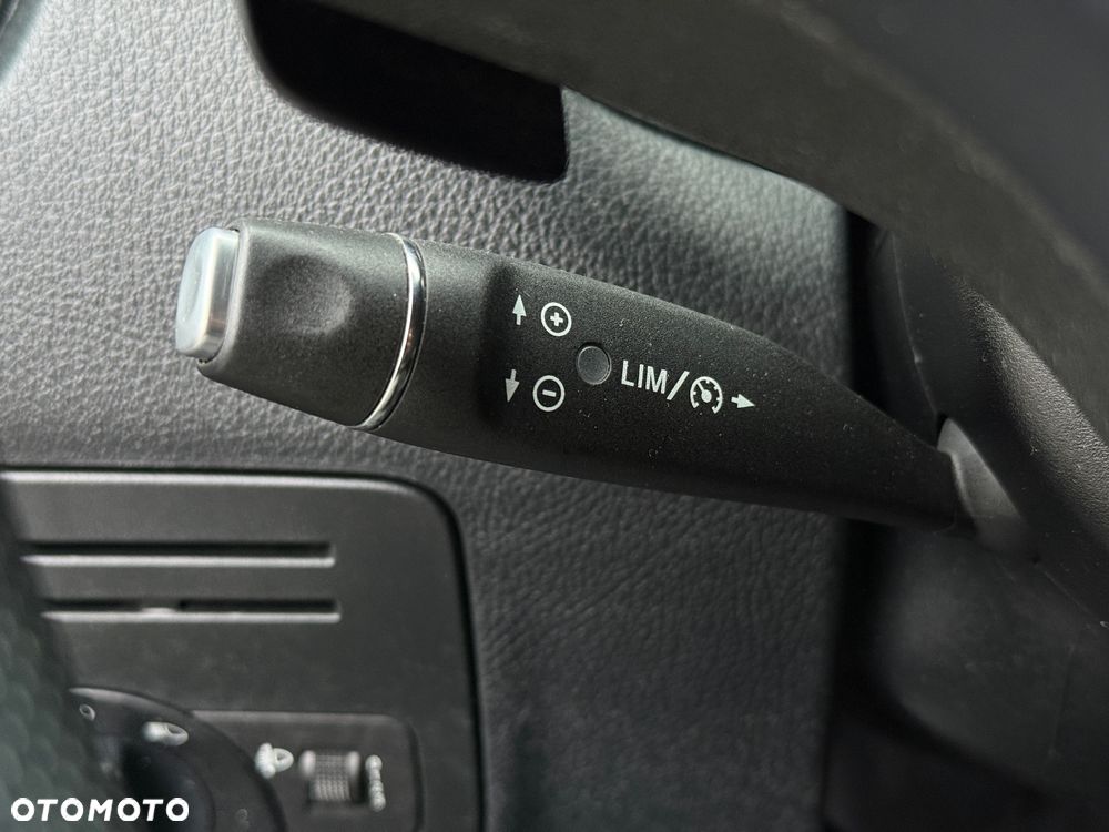 Mercedes-Benz Vito - 16