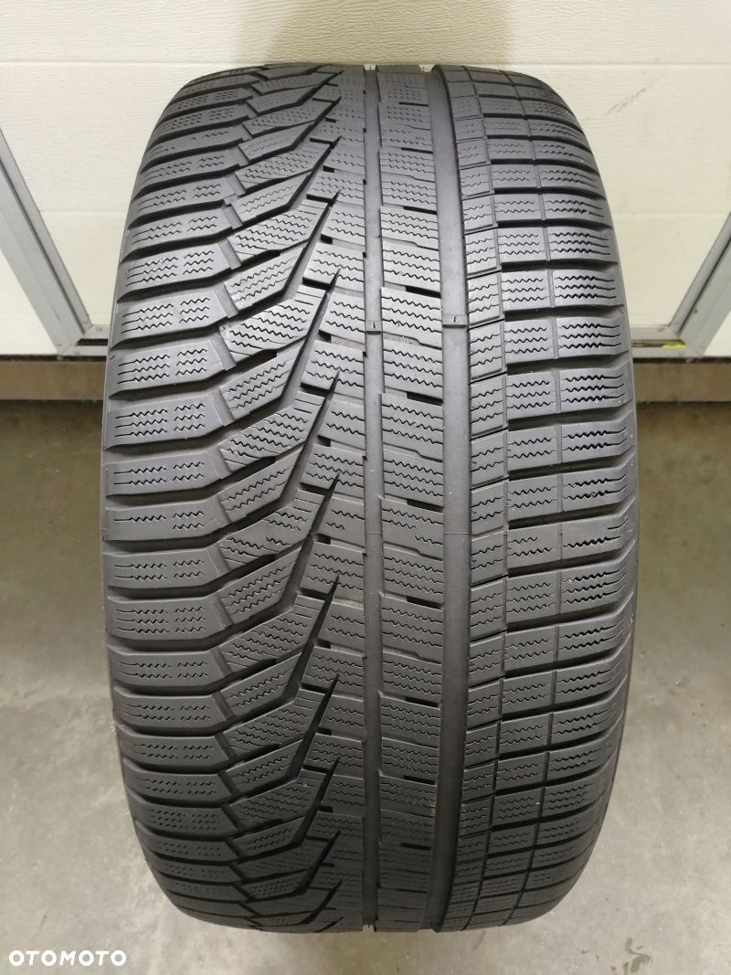 Opona zimowa 295/35 R 21 Hankook Winter Icept evo 2 SUV - 1