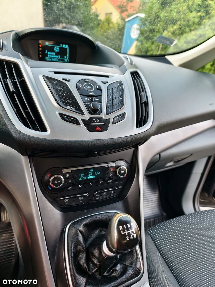 Ford Grand C-MAX - 18