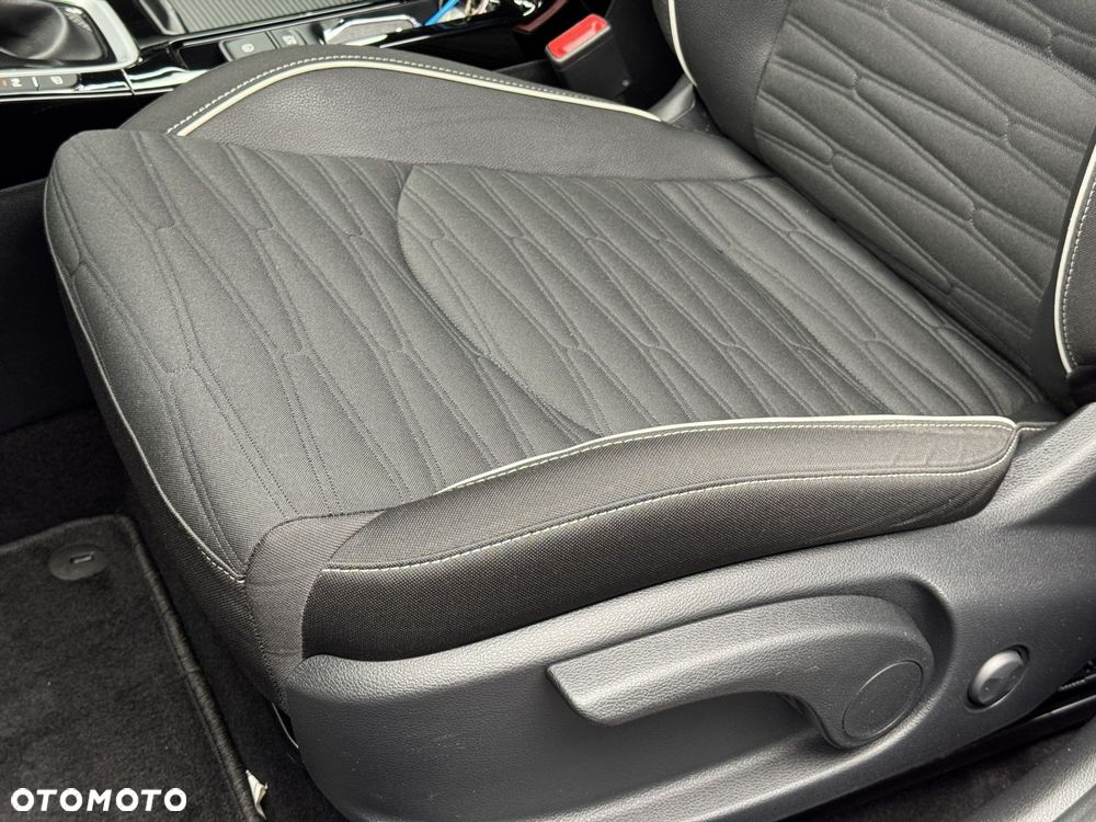 Kia ProCeed 1.5 T-GDI GT Line DCT - 13