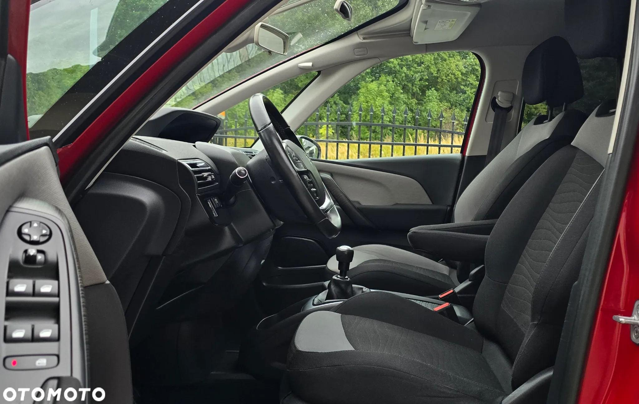 Citroën C4 Picasso 1.6 e-HDi Exclusive - 9