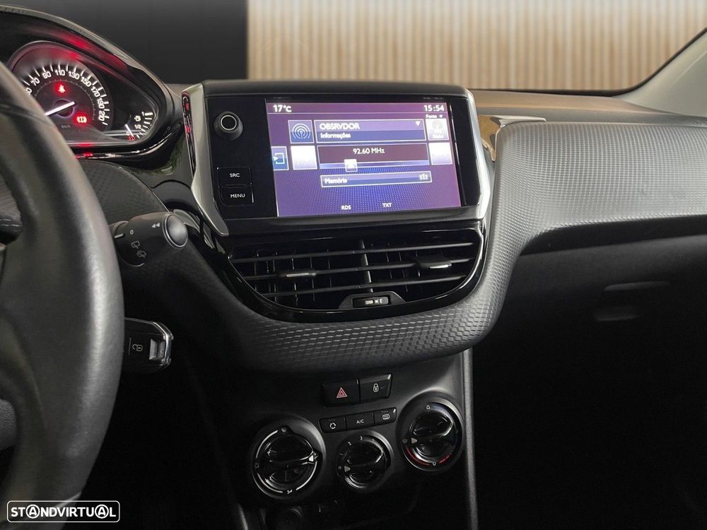 Peugeot 2008 1.6 BlueHDi Access - 3