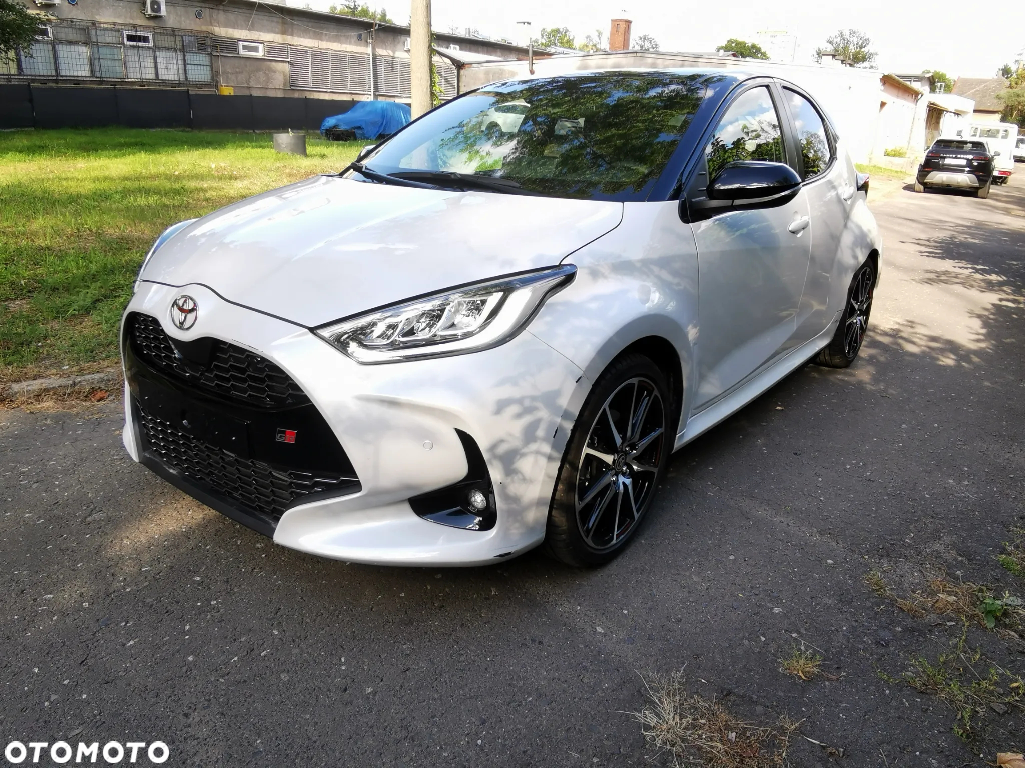 Toyota Yaris Hybrid 1.5 GR Sport - 9