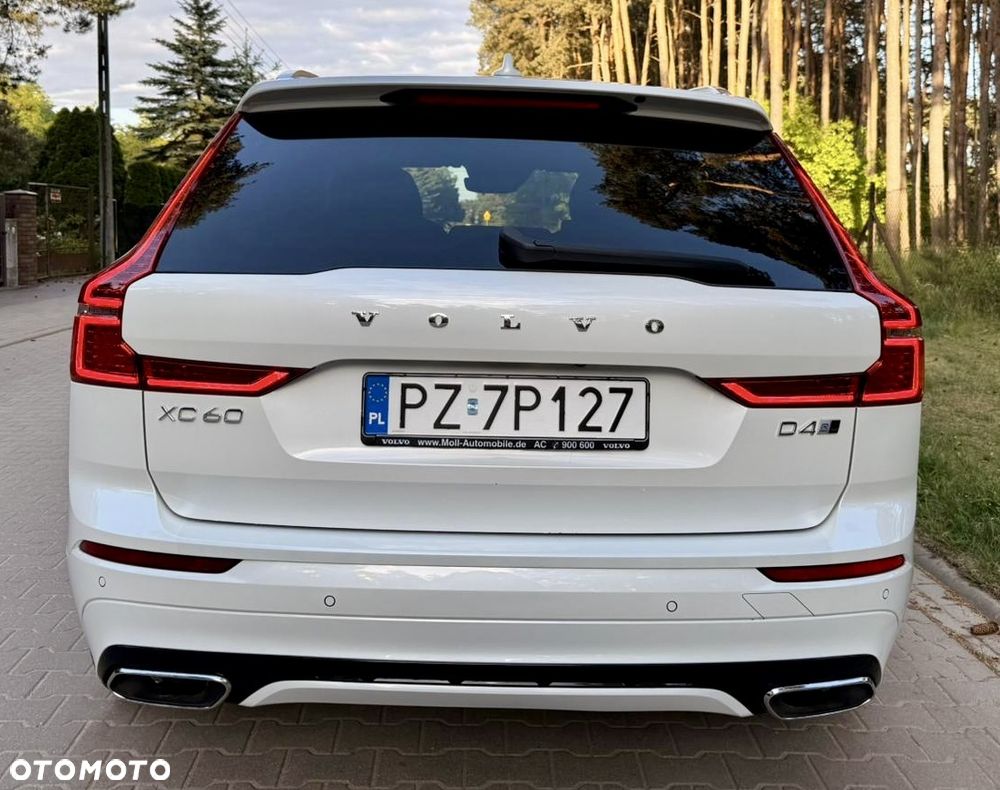 Volvo XC 60 D4 AWD R-Design - 6