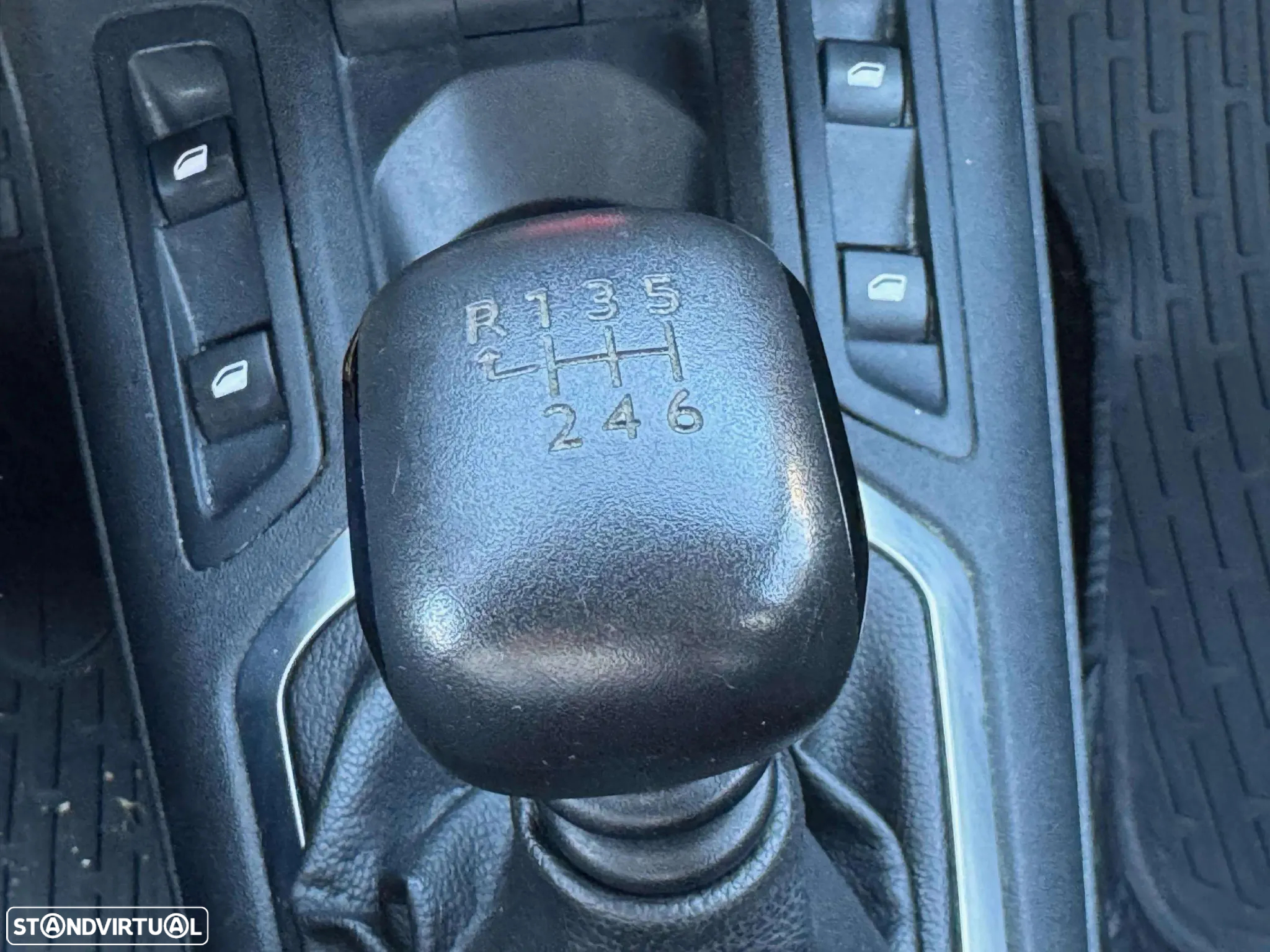 Citroën C-Elysée 1.5 BlueHDi Shine - 12