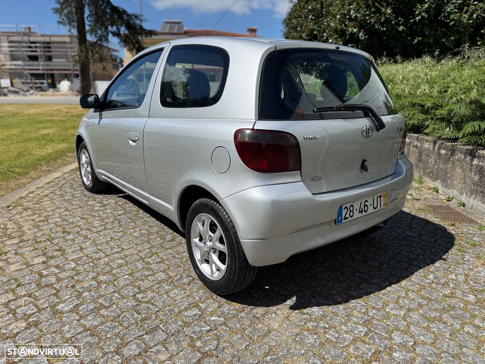 Toyota Yaris 1.4 D-4D Sol TA - 3