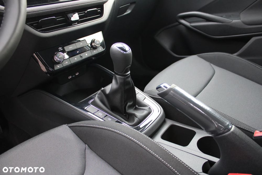Skoda Fabia 1.0 TSI Drive - 5