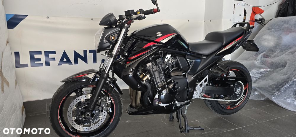 Suzuki Bandit - 2