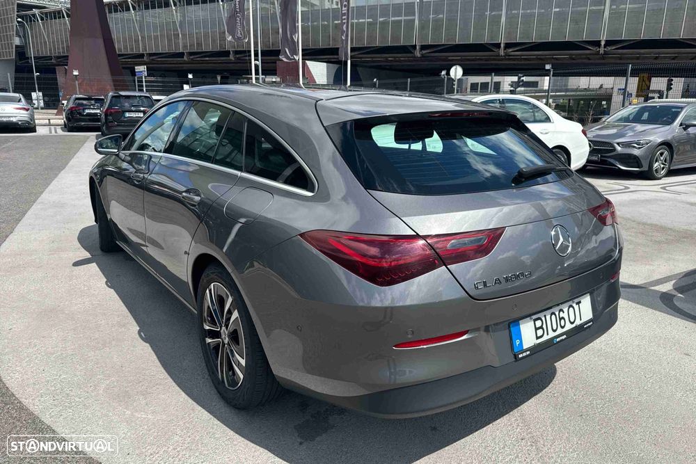 Mercedes-Benz CLA 180 d - 2