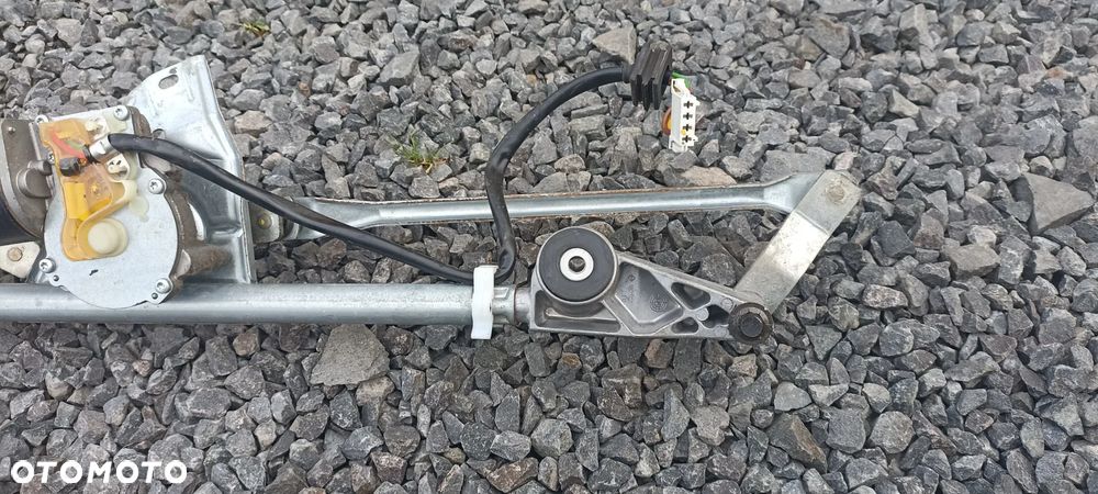 MERCEDES W209 W203 MECHANIZM WYCIERACZEK SILNICZEK EUROPA - 2