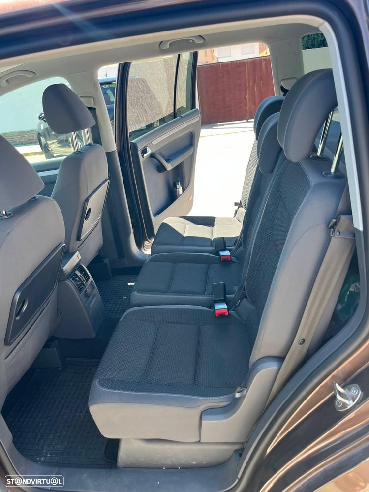 VW Touran 1.4 TSI EcoFuel DSG Comfortline - 12