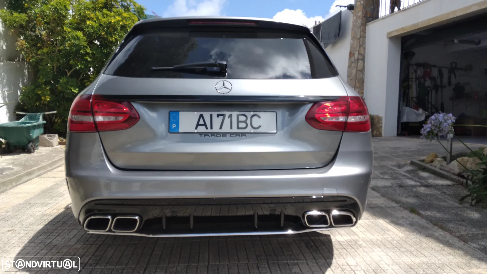 Mercedes-Benz C 300 BlueTEC Hybrid AMG Line - 4