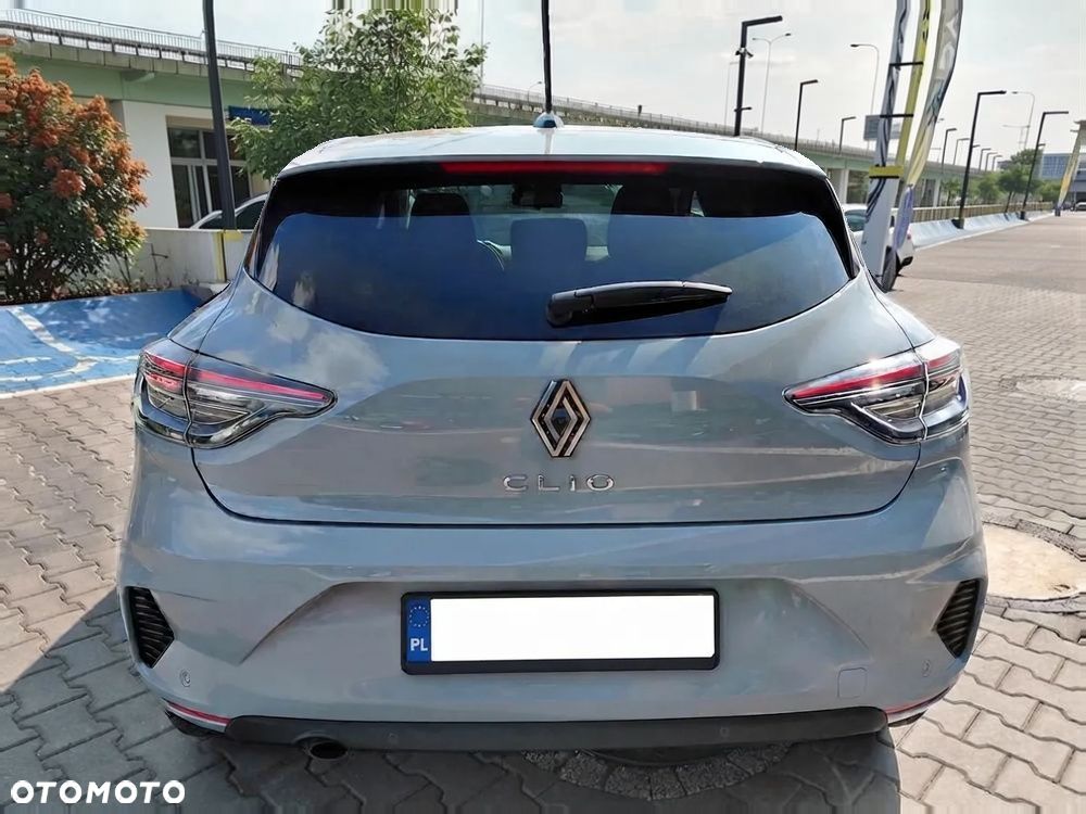 Renault Clio - 5