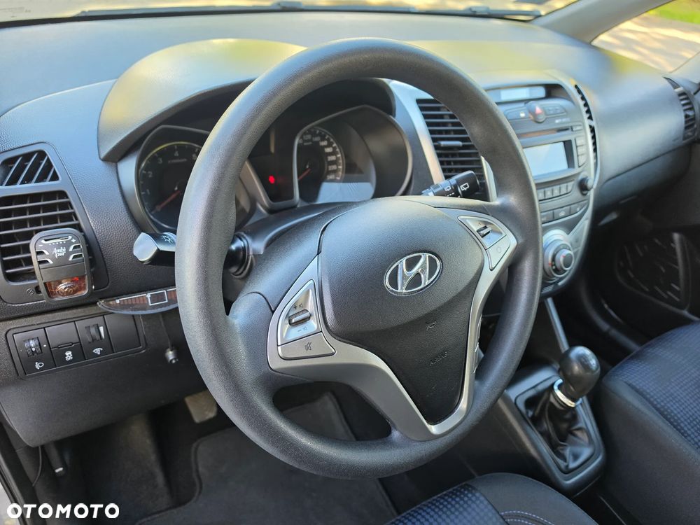 Hyundai ix20 1.4 blue Comfort - 9