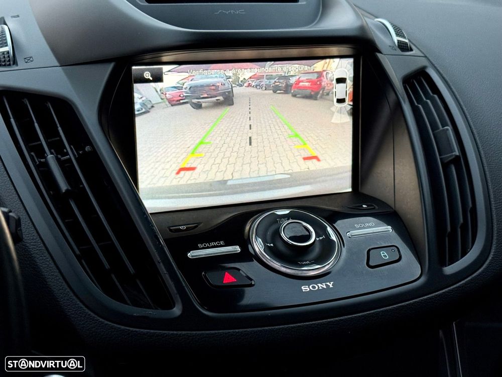 Ford Kuga 2.0 TDCi Titanium - 14