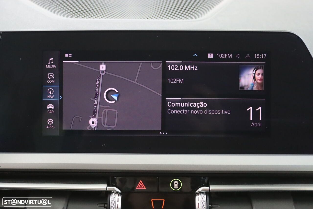 BMW 330 e Touring Corporate Edition Auto - 24