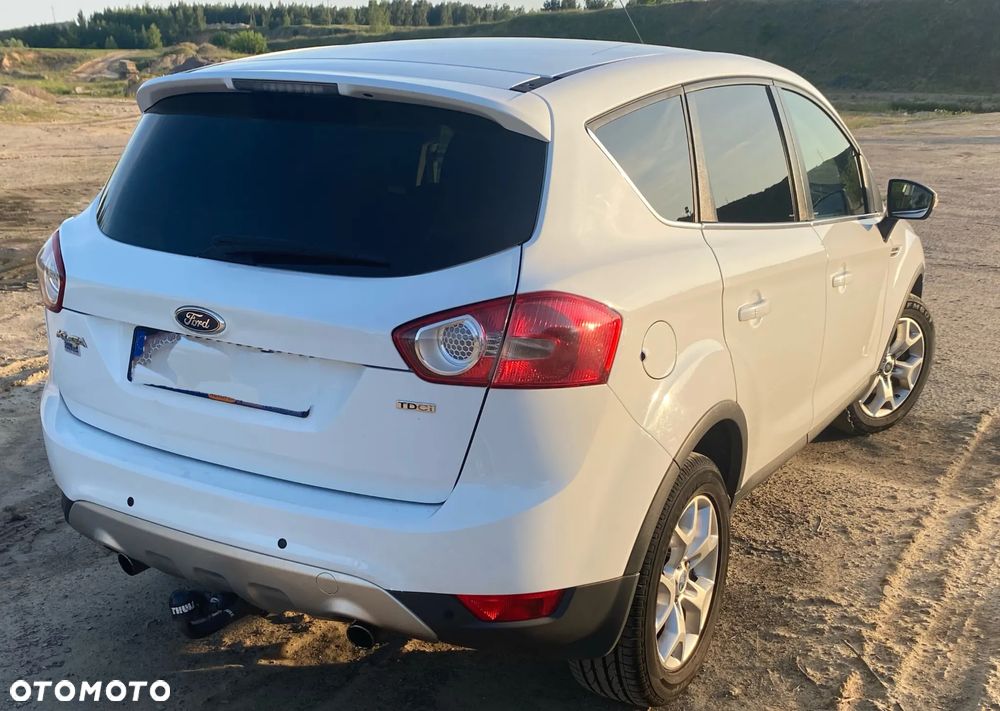Ford Kuga 2.0 TDCi 2x4 SYNC - 7
