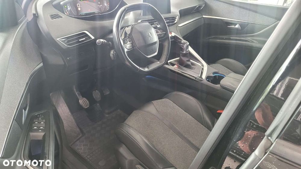 Peugeot 3008 - 14