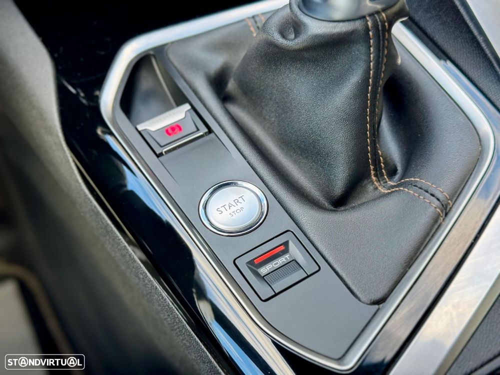 Peugeot 3008 1.2 PureTech GT Line - 44