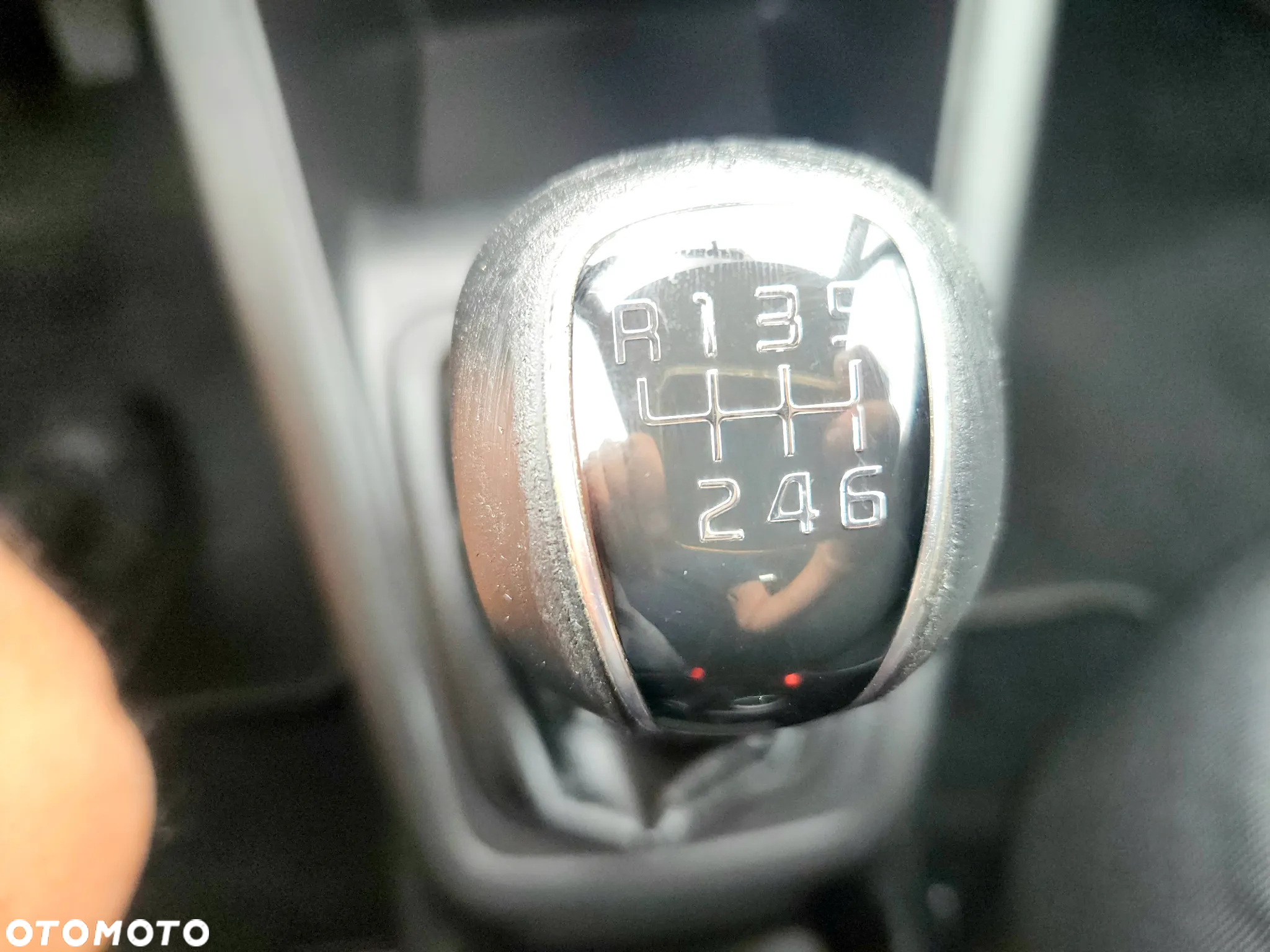 Kia Venga 1.6 CRDi 128 Fifa World Cup Edition - 35
